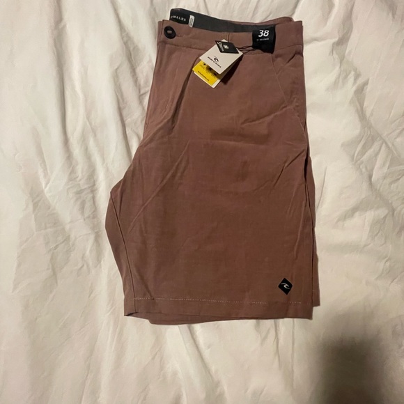 Men’s shorts. Color: mushroom - Picture 2 of 2